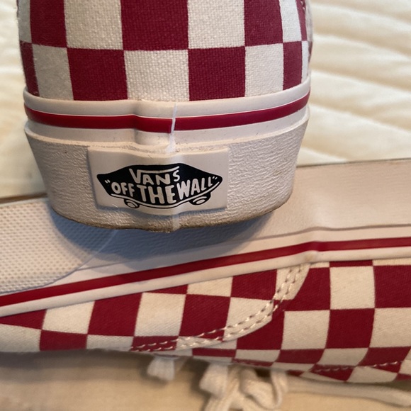 Vans. When’s size 7.5. Rarely worn. - Picture 4 of 4